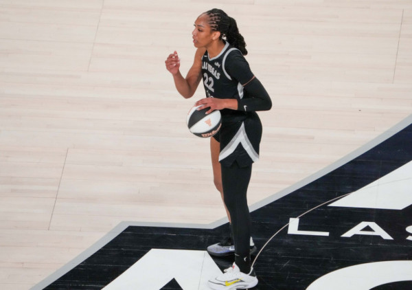 (VIDEO) Adebajo otkrio tajnu svoje nestvarne poenterske noći: Zahvalan sam što je imam u životu...