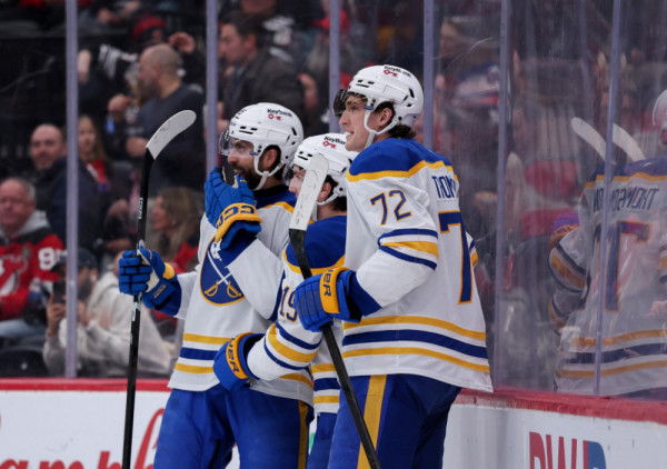 NHL pregled nedelje: Bafalo u velikoj seriji pobeda, odigrana utakmica sezone