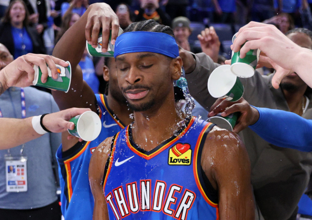 Šej Gildžis Aleksander, košarkaš Oklahome, slavi rekord