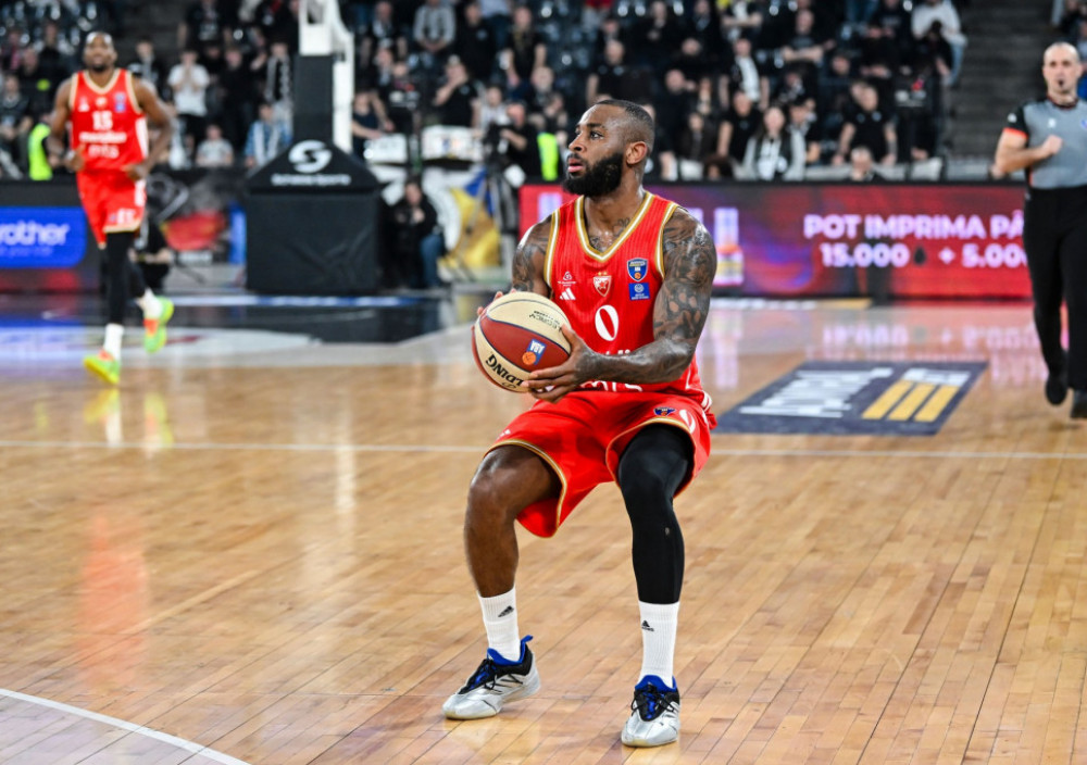 Košarkaši Crvene zvezde, na jednom od ovosezonskih mečeva