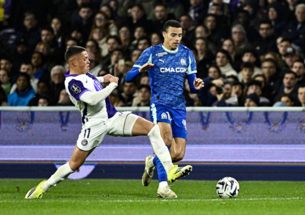 (VIDEO) Marsej minimalcem zadržao korak za vodećima u Ligi 1: Okser pao u završnici!