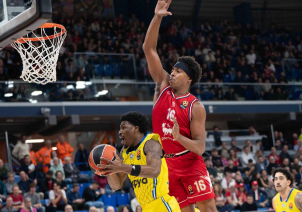 Olimpija hita ka plej-inu: Makabi ostao kratkih rukava u Milanu