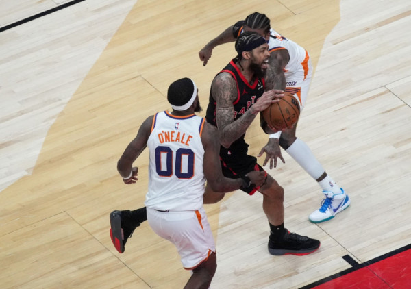 Ingram dominirao, Rajakovićev Toronto nadigrao Finiks