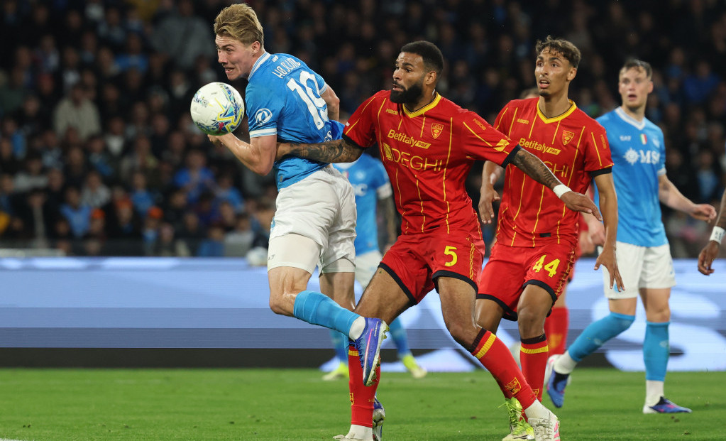 Rasmus Hojlund protiv Lećea