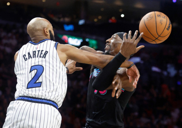 (VIDEO) Orlando ponovo nadigrao Majami: Bankero vodio Medžik do istorijske pete pobede