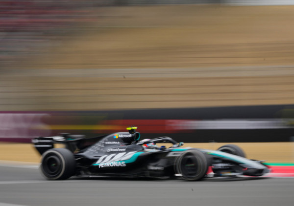 (VIDEO) Kimi Antoneli u suzama posle pobede: Hvala timu što mi je ostvario snove