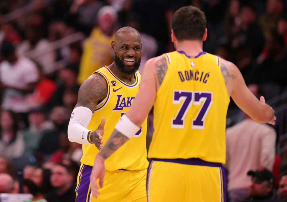 Lebron Džejms i Luka Dončić