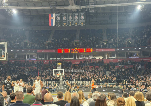 (VIDEO) "Grobari" poslali poruku podrške Vujoševiću: Dule, drž' se