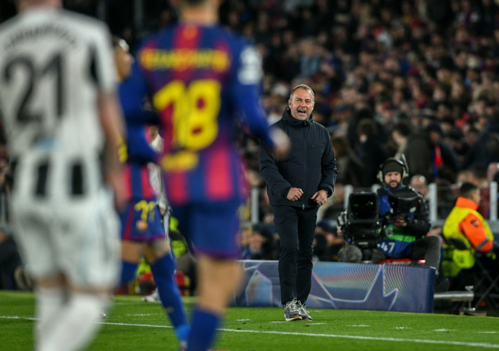 Hansi Flik, trener Barselone, na meču sa Njukaslom