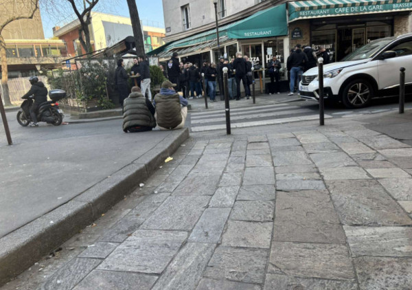 (GALERIJA) Za sada sve mirno: Veliki broj policije okružio "grobare" pred meč sa Parizom