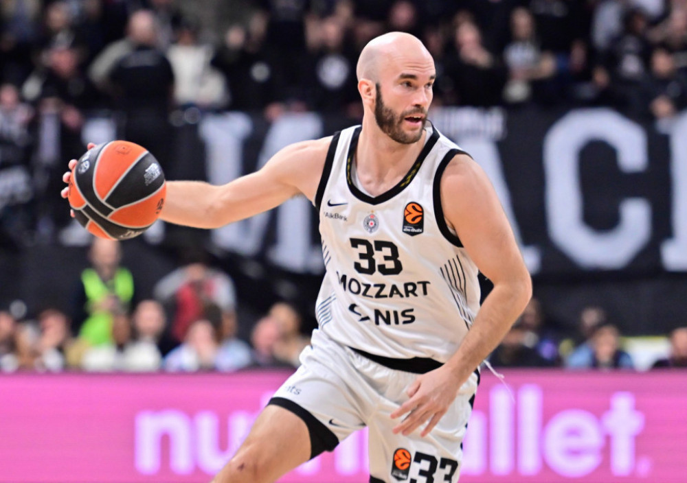 Nik Kalates, košarkaš Partizana