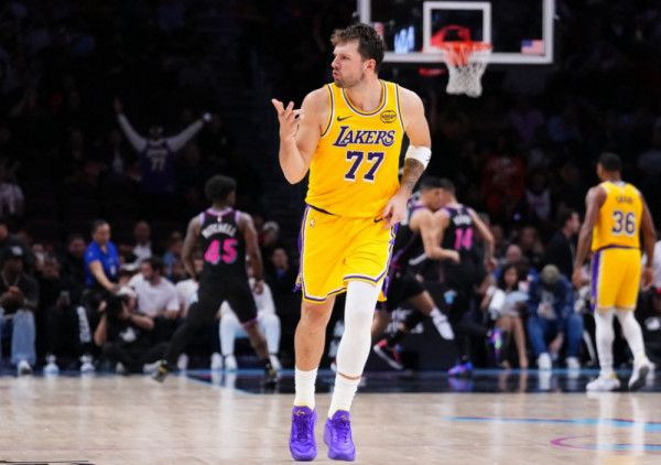 Luka Dončić se ne šali: 60 poena protiv Hita za nastavak brutalne serije