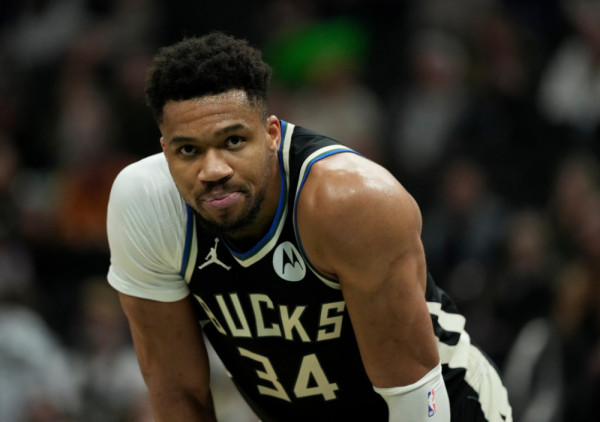 Vlasnici Baksa prelomili: Janis ili potpis ili trejd