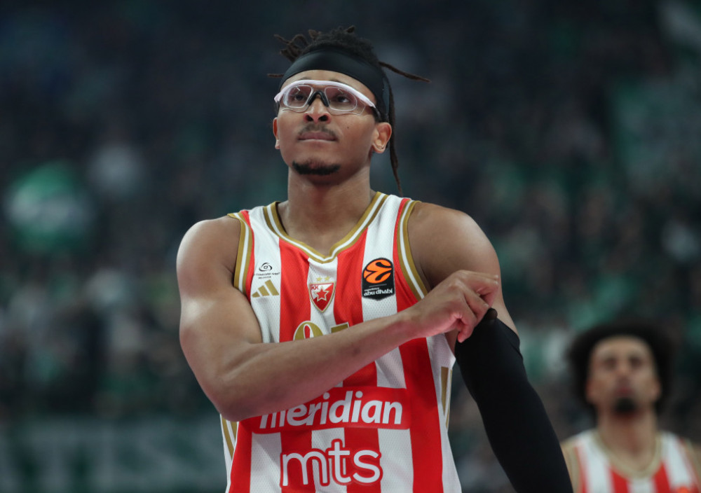 Čima Moneke, košarkaš Crvene zvezde