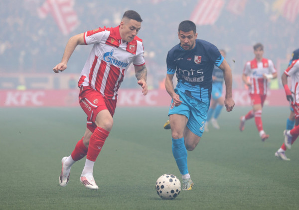 (UŽIVO) Crvena zvezda - Radnički (0:0): Crveno-beli sve opasniji, Nišlije odolevaju
