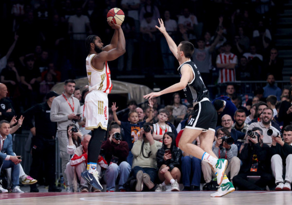 (UŽIVO) Crvena zvezda - Partizan (4/4): Zvezda u blagoj prednosti u poslednjem kvartalu