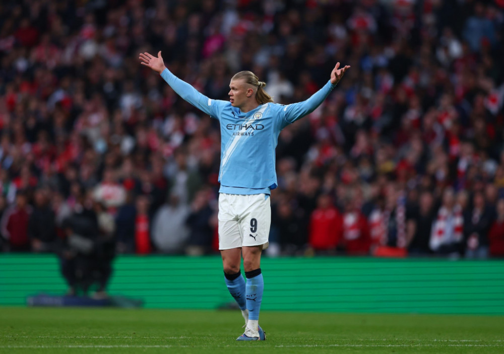 Erling Haland, humani fudbaler Mančester sitija