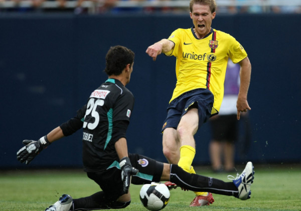 Hleb na klupi Barselone „začinjavao“ energetsko piće alkoholom: Neobična anegdota sa turneje "blaugrane"