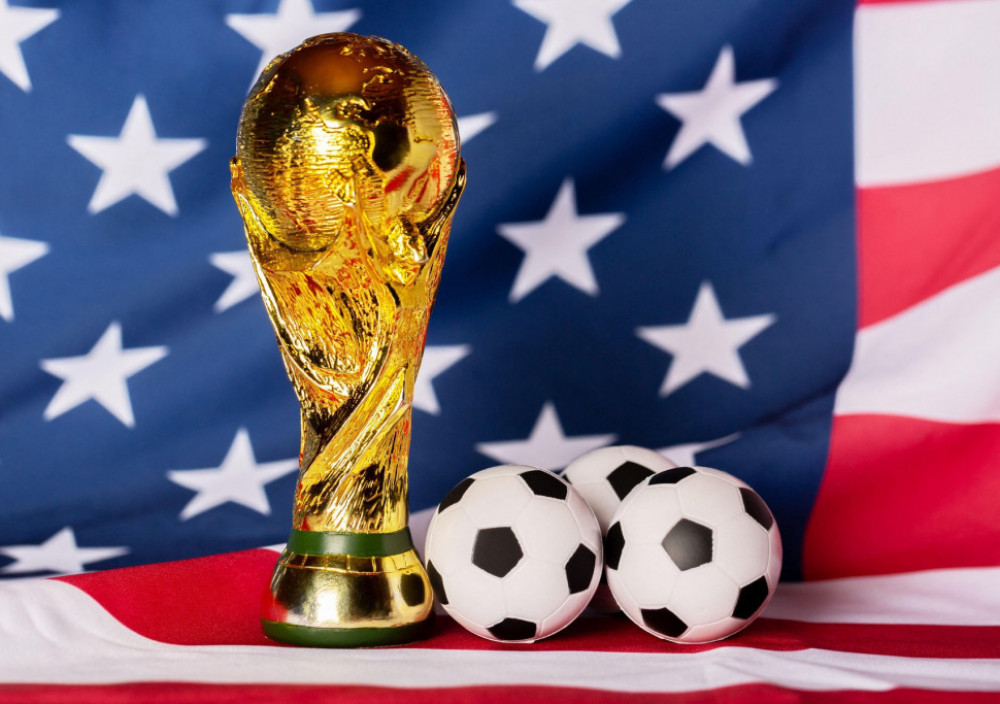 Trofej Mundijala 2026 i američka zastava