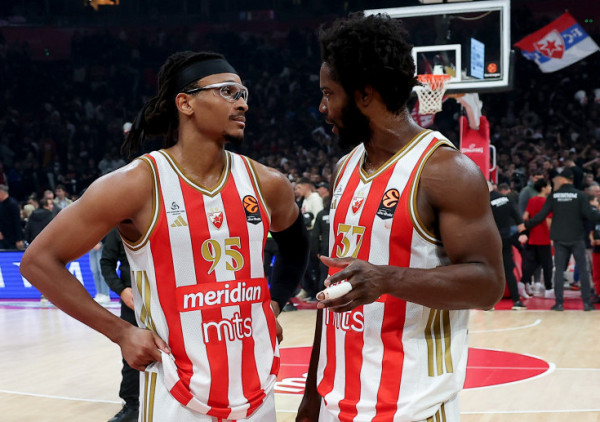 (VIDEO) Nesvakidašnje scene u Vitoriji: Žustra svađa Monekea i Odželeja na meču sa Baskonijom!