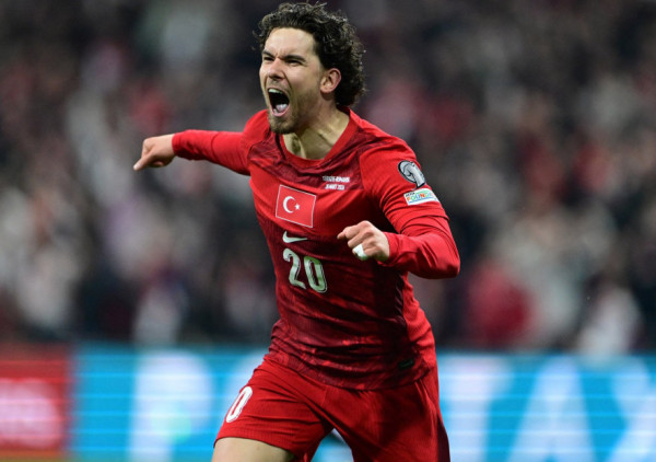 (UŽIVO, VIDEO) Plej-of za Mundijal: Turska - Rumunija 1:0, Kadioglu "zapalio" Istanbul