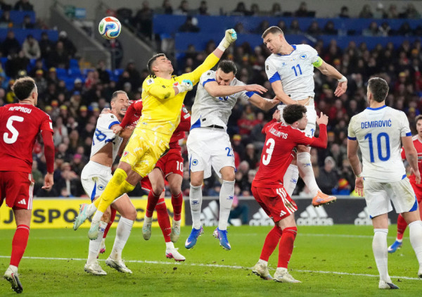 (UŽIVO, VIDEO) Plej-of za Mundijal: Džeko pogodio za produžetak u Kardifu, ista slika i u Pragu