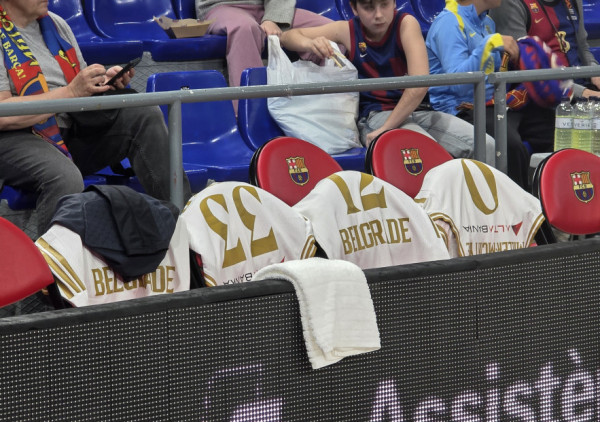 (VIDEO) Doleteli dresovi iz Beograda, Zvezda u željenoj garnituri