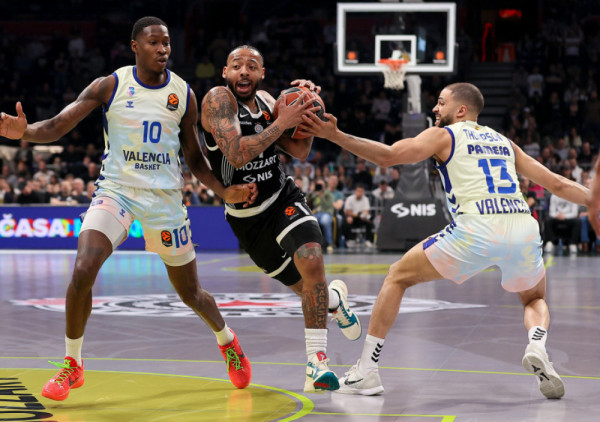 (UŽIVO/VIDEO) Partizan - Valensija: Crno-beli već posle prve četvrtine imaju dvocifreni minus