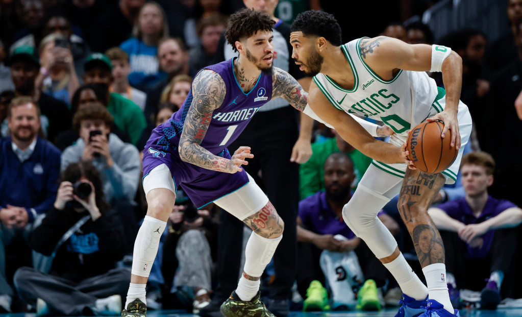 Lamelo Bol i Džejson Tejtum