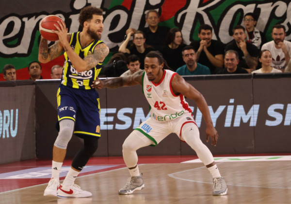 Evo prilike za "večite": Skoti Vilbekin napustio Fenerbahče u sred sezone