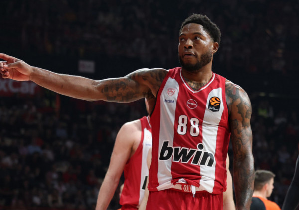 (VIDEO) Tajrik Džouns nije navijačima PAO pokazao srednji prst, nego...