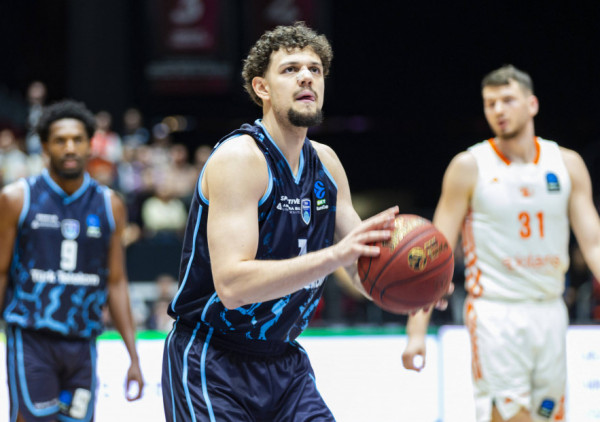 Brejk Turk Telekoma u Francuskoj, odlični Uroš Trifuinović pred finalom Evrokupa