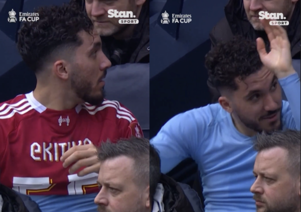 (VIDEO) Sa Šerkijem nikad dosadno: Obukao dres Liverpula pred navijačima, pa dobio opomenu