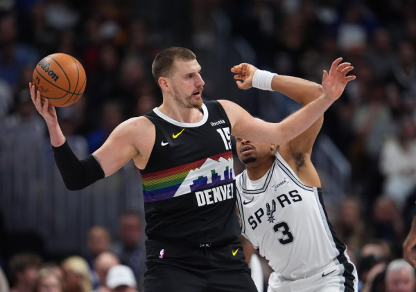 (UŽIVO) Utakmica sezone u Denveru: Jokić je nezaustavljiv!