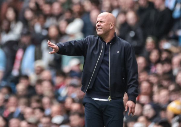 Arne Slot "juri" neslavni bilans Rodžersa: Veliki Sunovrat Liverpula posle šampionske sezone