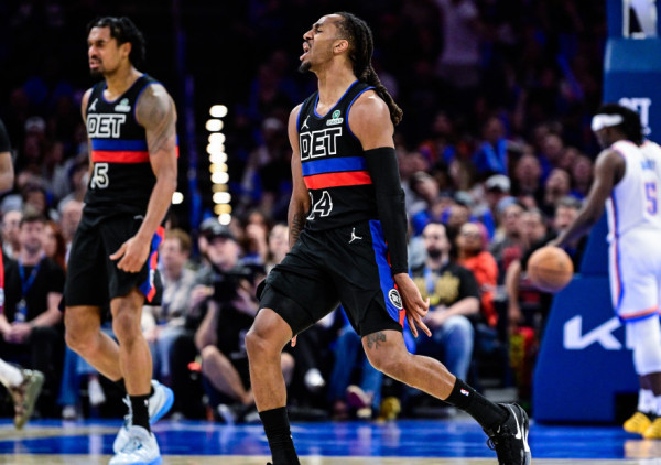 (VIDEO) Detroit pregazio Filadelfiju i overio prvo mesto na Istoku