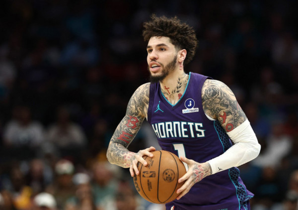 (VIDEO) Minesota sve dalje od prave forme: Šarlot slavio uz novi kolaps Vukova