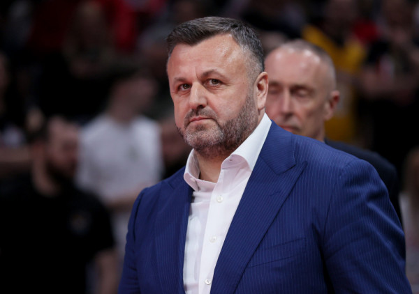 Drčelić se obratio navijačima Zvezde: Preti nam nova kazna...