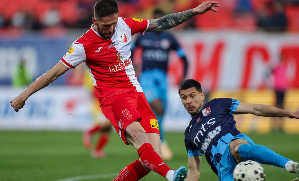 Aleksa Vukanović postiže drugo gol za Vojvodinu