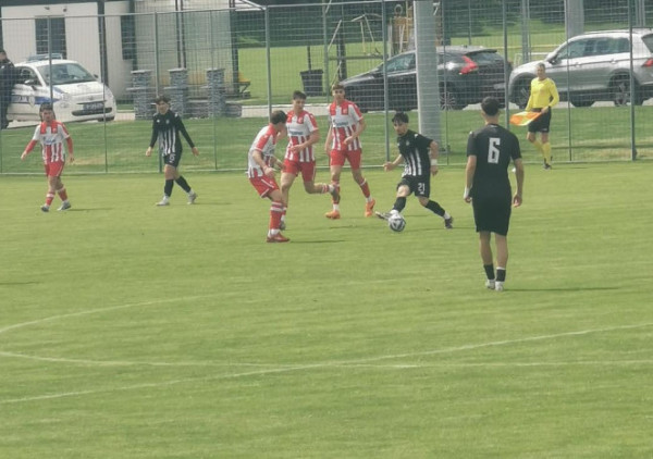 Zvezdini omladinci rutinski slavili u večitom derbiju i učvrstili se na vrhu