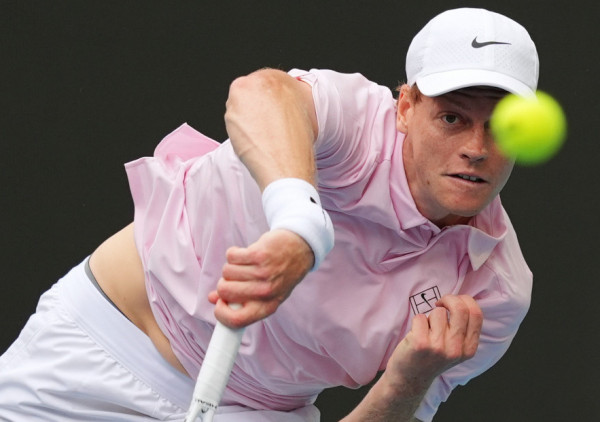 Siner stao na 37 uzastopnih setova na Mastersima, Mahač ipak nije priredio senzaciju