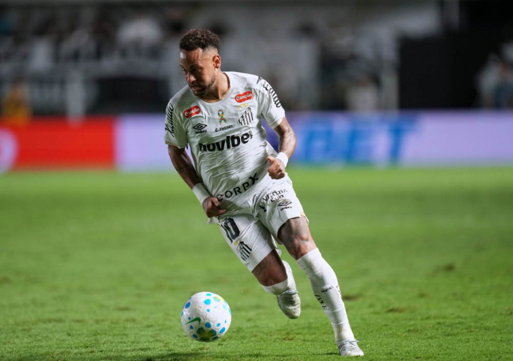 Nejmar, fudbalerr Santosa