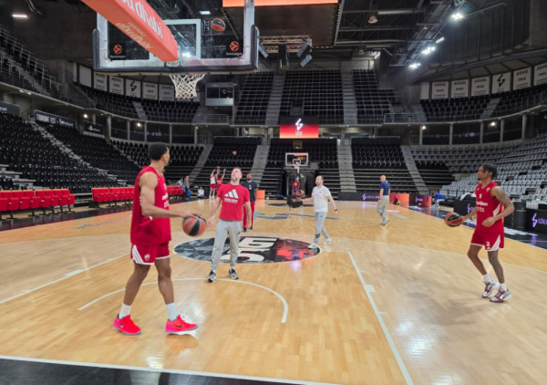 (FOTO, VIDEO) Arena Sport na Zvezdinom poslednjem treningu pred Asvel: Batler i Nvora nameštaju ruku