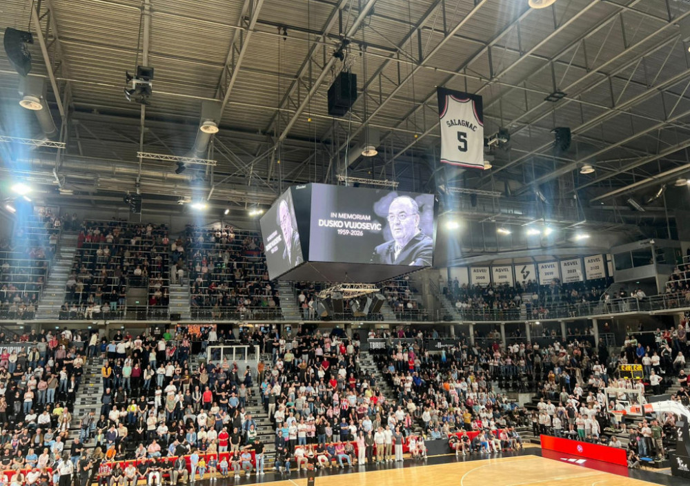 Hala "Astrobal" pred početak utakmice Asvel - Crvena zvezda