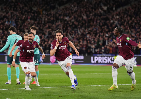 Velika pobeda Vest Hema, sav pritisak prebačen na Totenhem