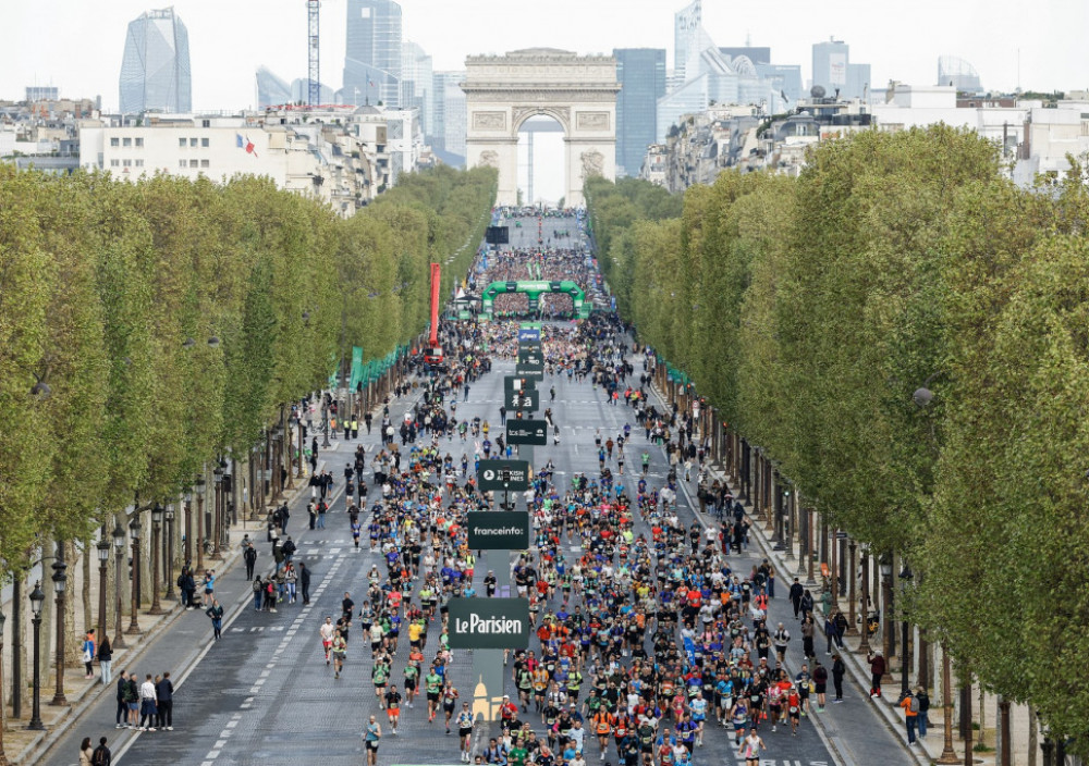 Prizori sa maratonske trke u Parizu