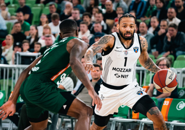 (UŽIVO) Cedevita - Partizan (poluvreme): Velika borba u "Stožicama", Karlik Džons doneo izjednačenje uz zvuk sirene