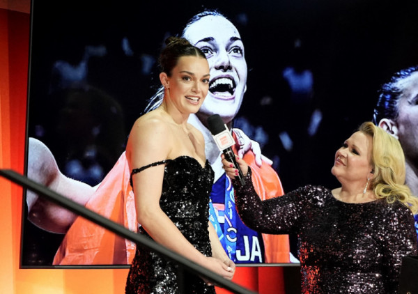 Anđela Dugalić živi zvezdane trenutke: Osvojila koledž titulu, pa izabrana kao deveti pik drafta