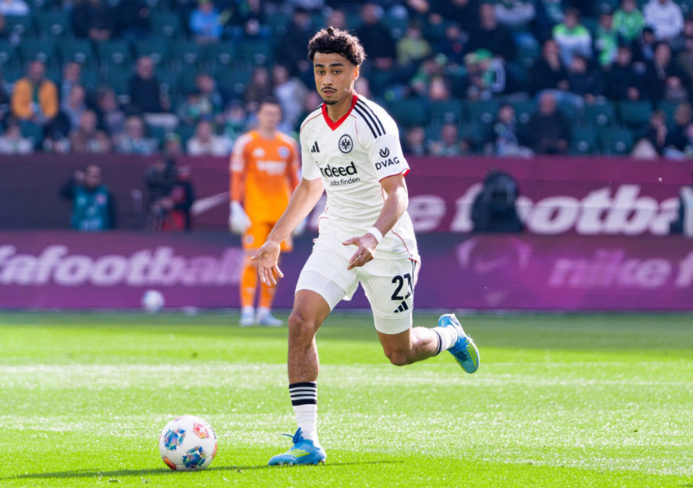 fudbaler Ajntrahta Natanijel Braun