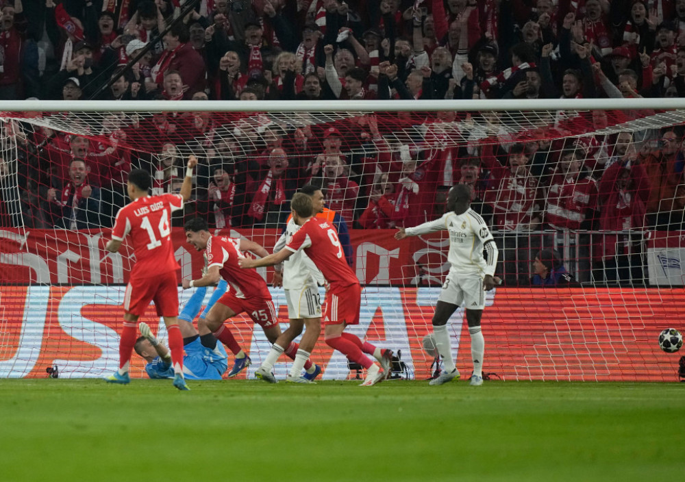 Aleksandar Pavlović postiže gol